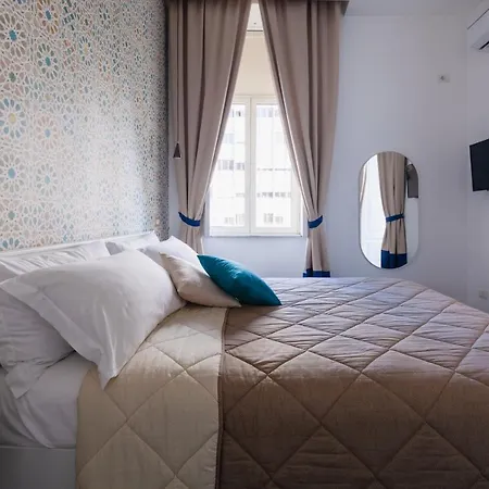 فندق مبيت وإفطار I Canestrari نابولي